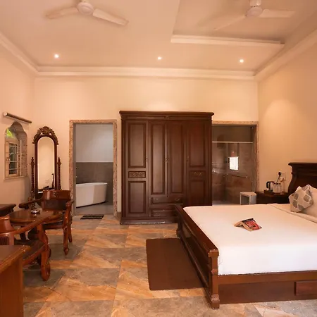Zostel Plus Lonavala Hostel Exterior photo